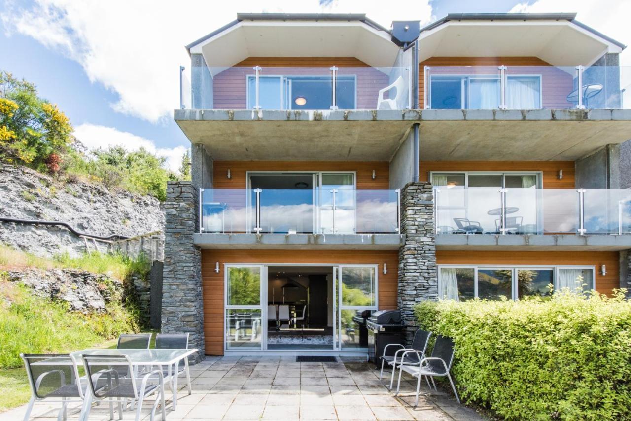 Lakeside Luxury With Spa Queenstown Exteriér fotografie
