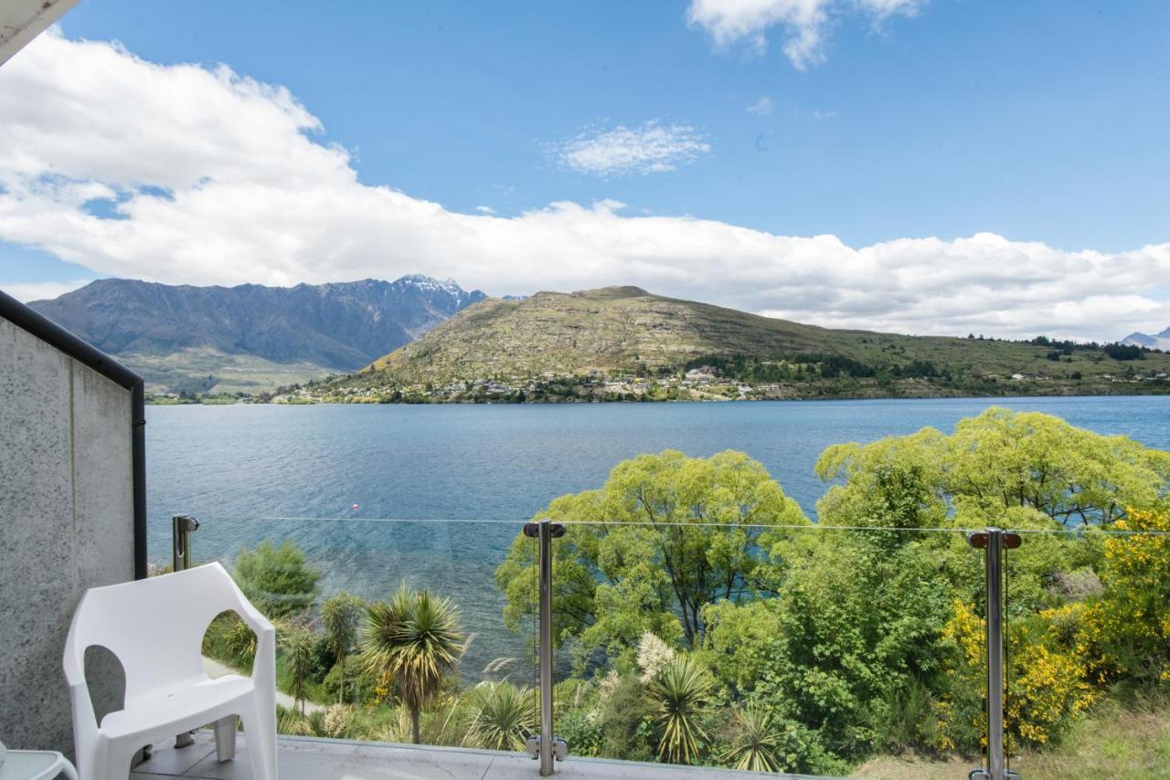Lakeside Luxury With Spa Queenstown Exteriér fotografie