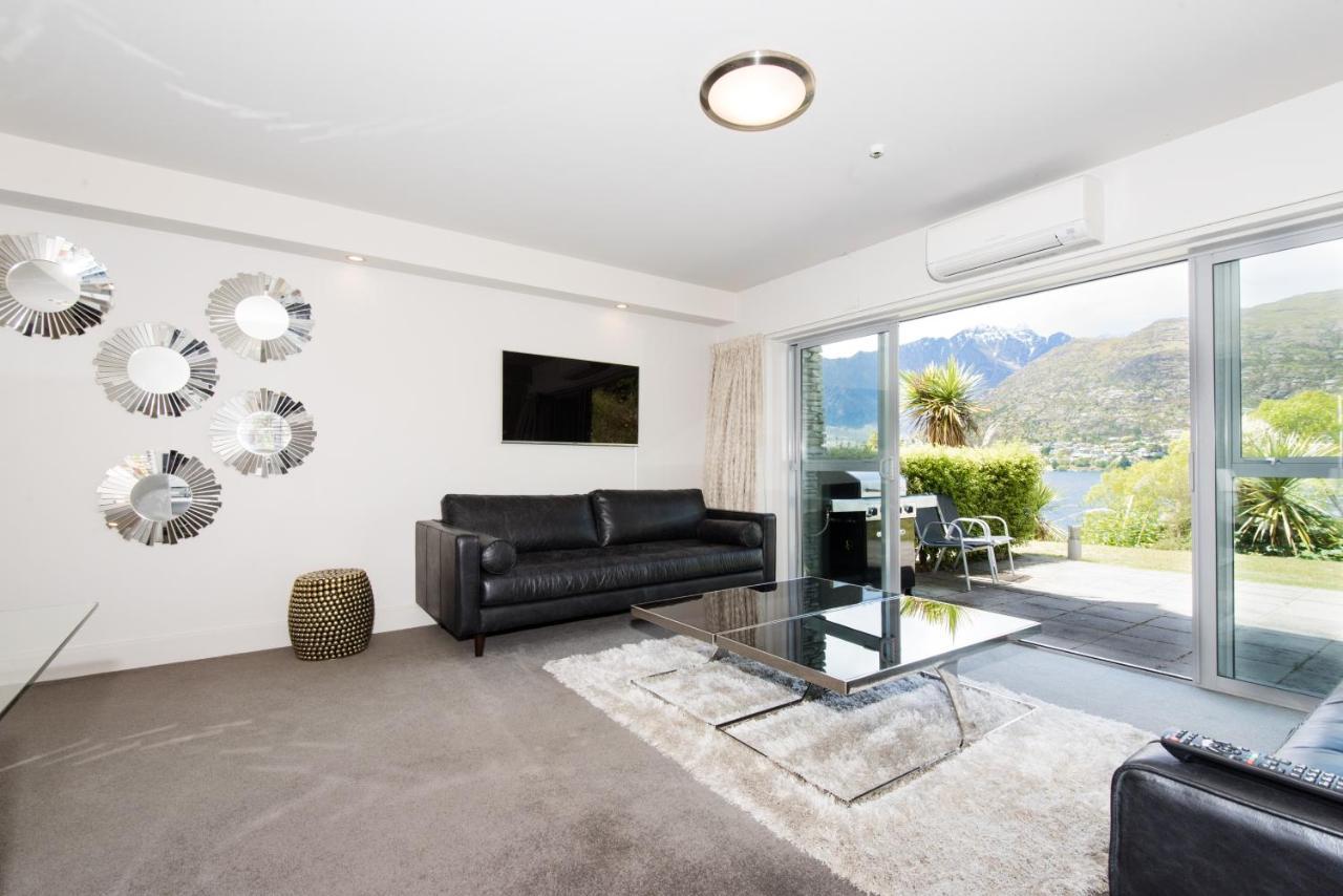 Lakeside Luxury With Spa Queenstown Exteriér fotografie
